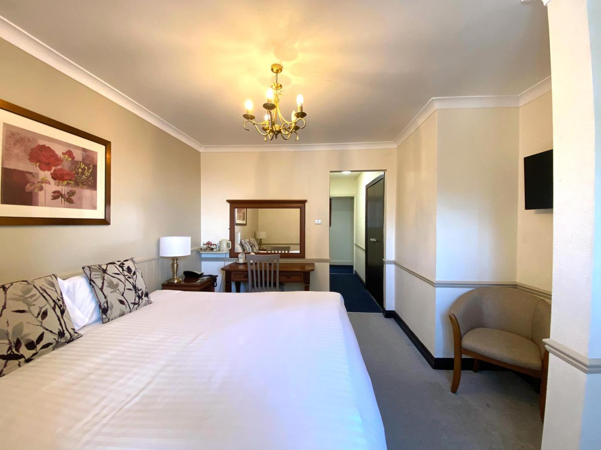 Best Western The Webbington Hotel & Spa Loxton Extérieur photo